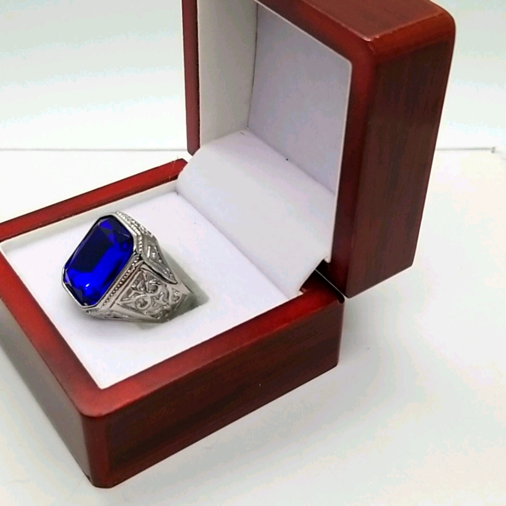 Mans ring - Picture 3 of 3